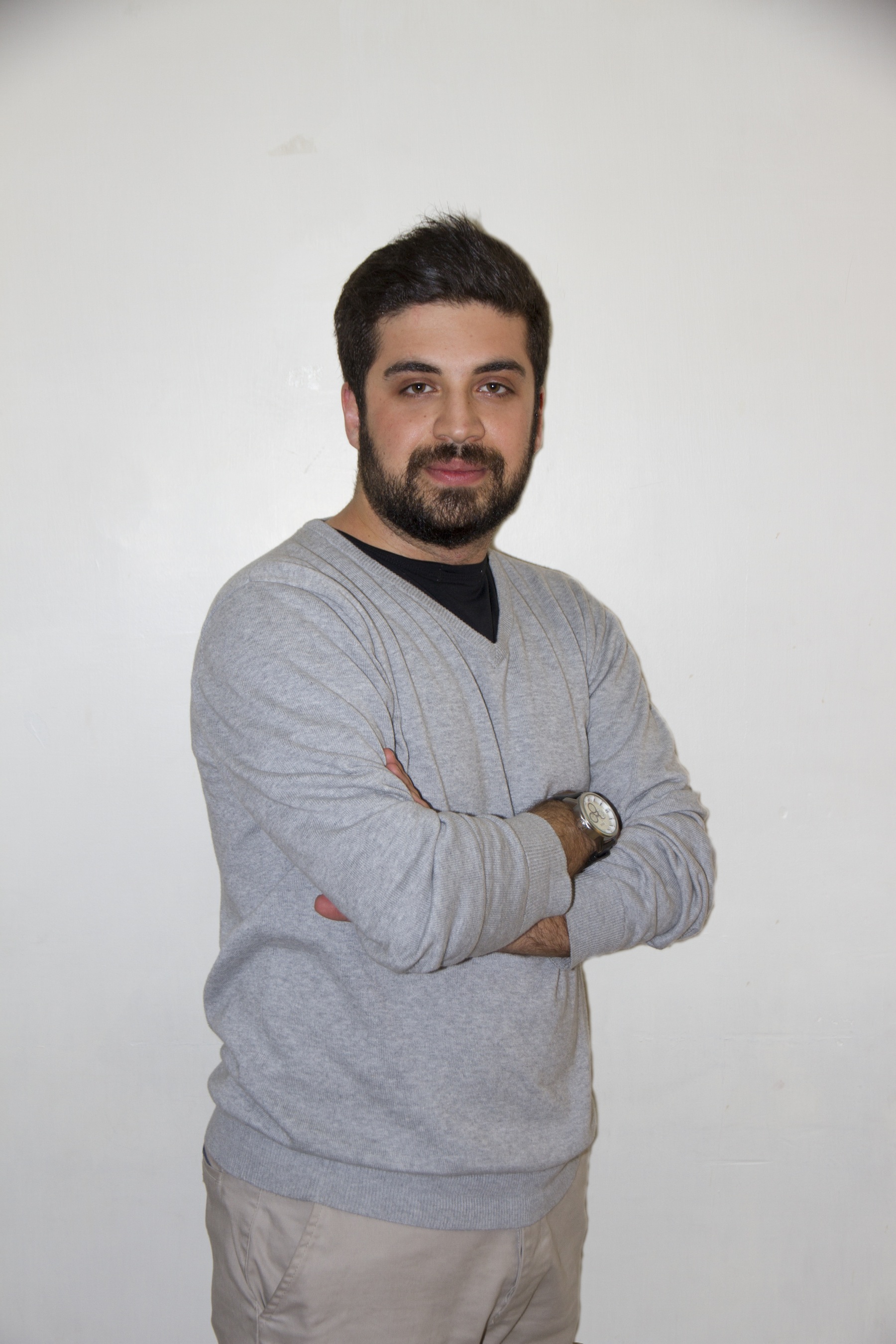 عماد قلیپور، هنرمند تاتر از تجربه حضور در حوزه دندانپزشکی میگوید
